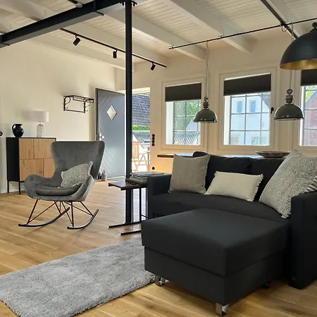 Apartment Loftwohnung 2 Simmerdeis An Der Gracht *