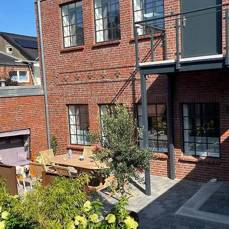 Loftwohnung 2 Simmerdeis An Der Gracht * Friedrichstadt